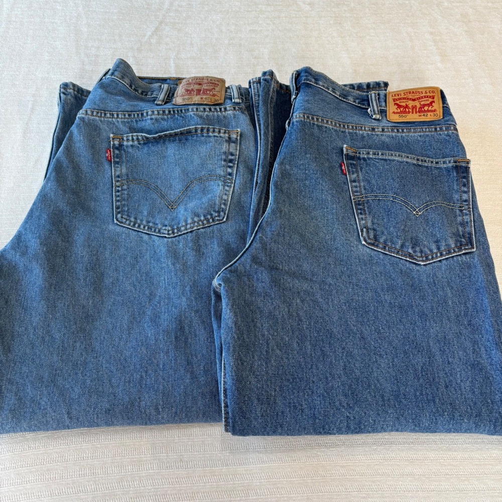 Lot of 2 Levis 550 Relaxed Fit Jeans Mens 42x30 Blue Denim Medium Wash
